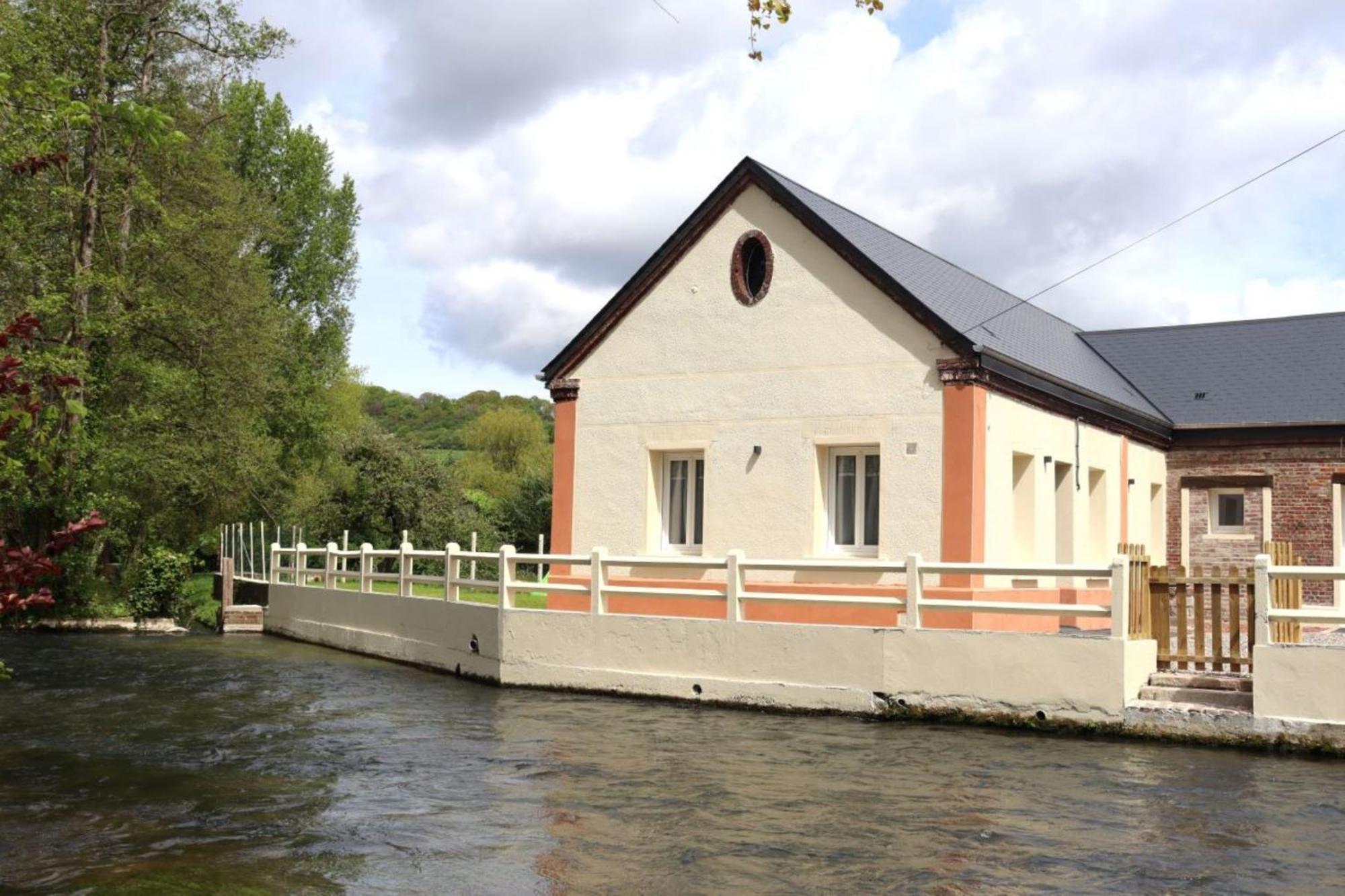 Au Clair Matin Sur L'Yeres Villa Sept-Meules Kültér fotó