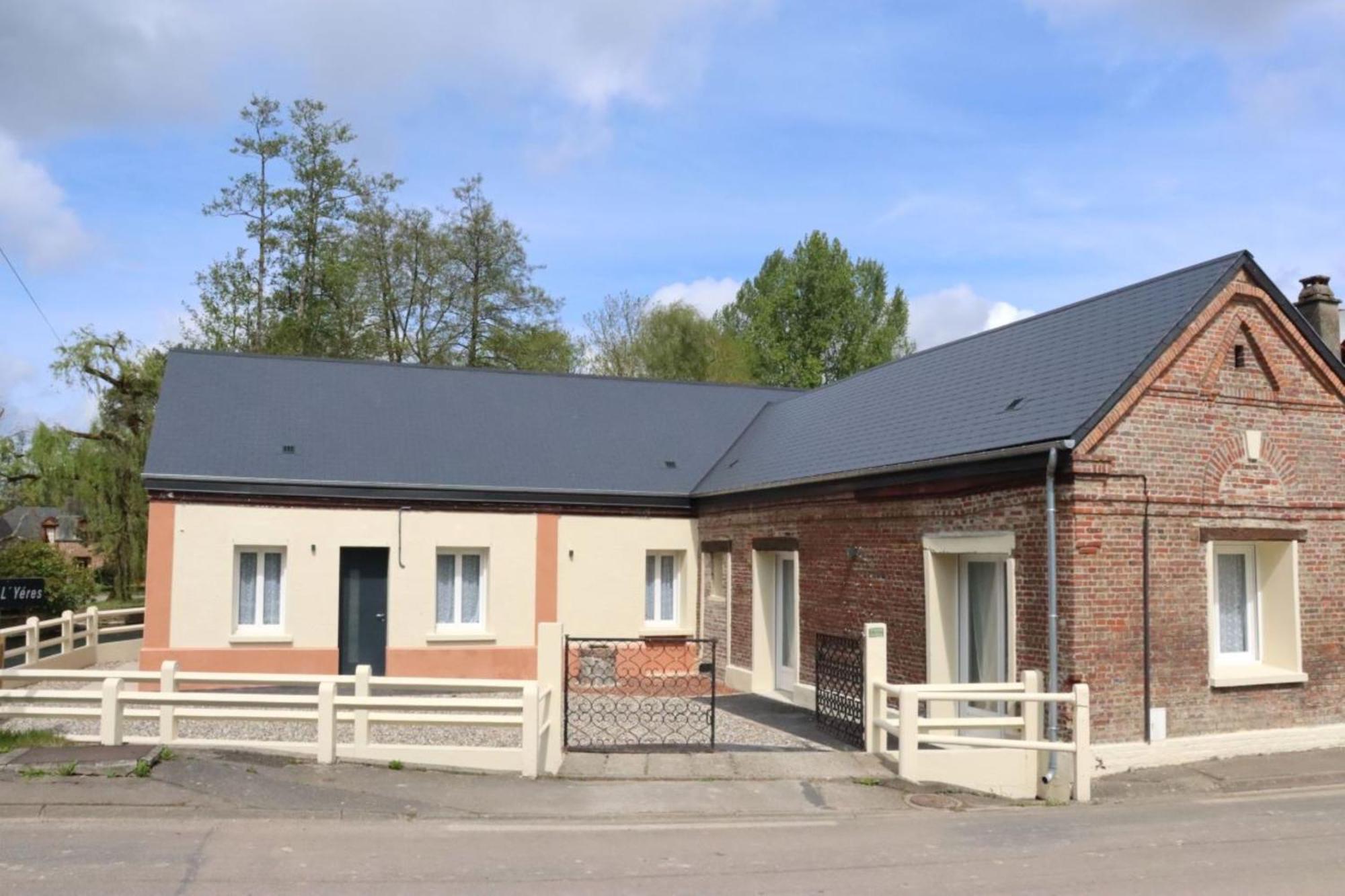 Au Clair Matin Sur L'Yeres Villa Sept-Meules Kültér fotó